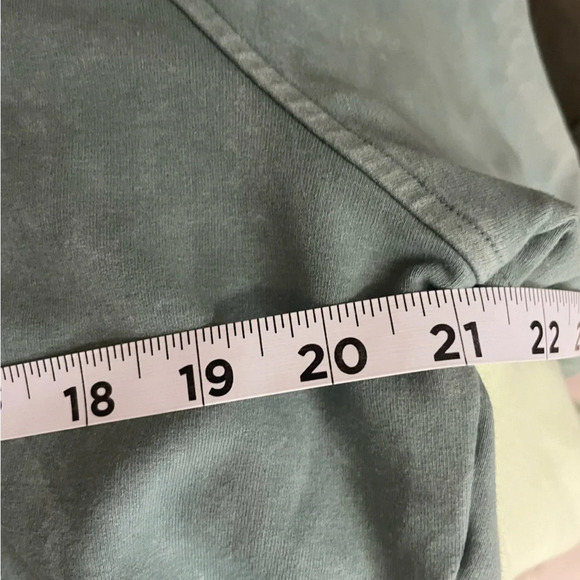 Lululemon Scuba Pullover Washed Blue Charcoal size 8 - Picture 14 of 14